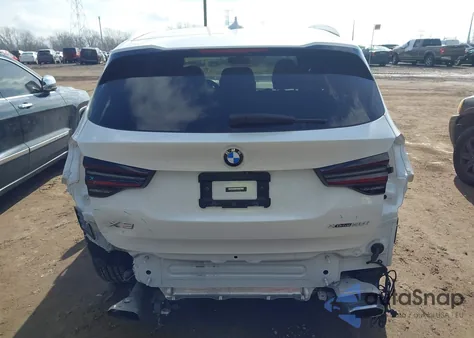 2022 BMW X3 xDrive30I z USA, uszkodzony, nr VIN 5UX53DP07N9J57861